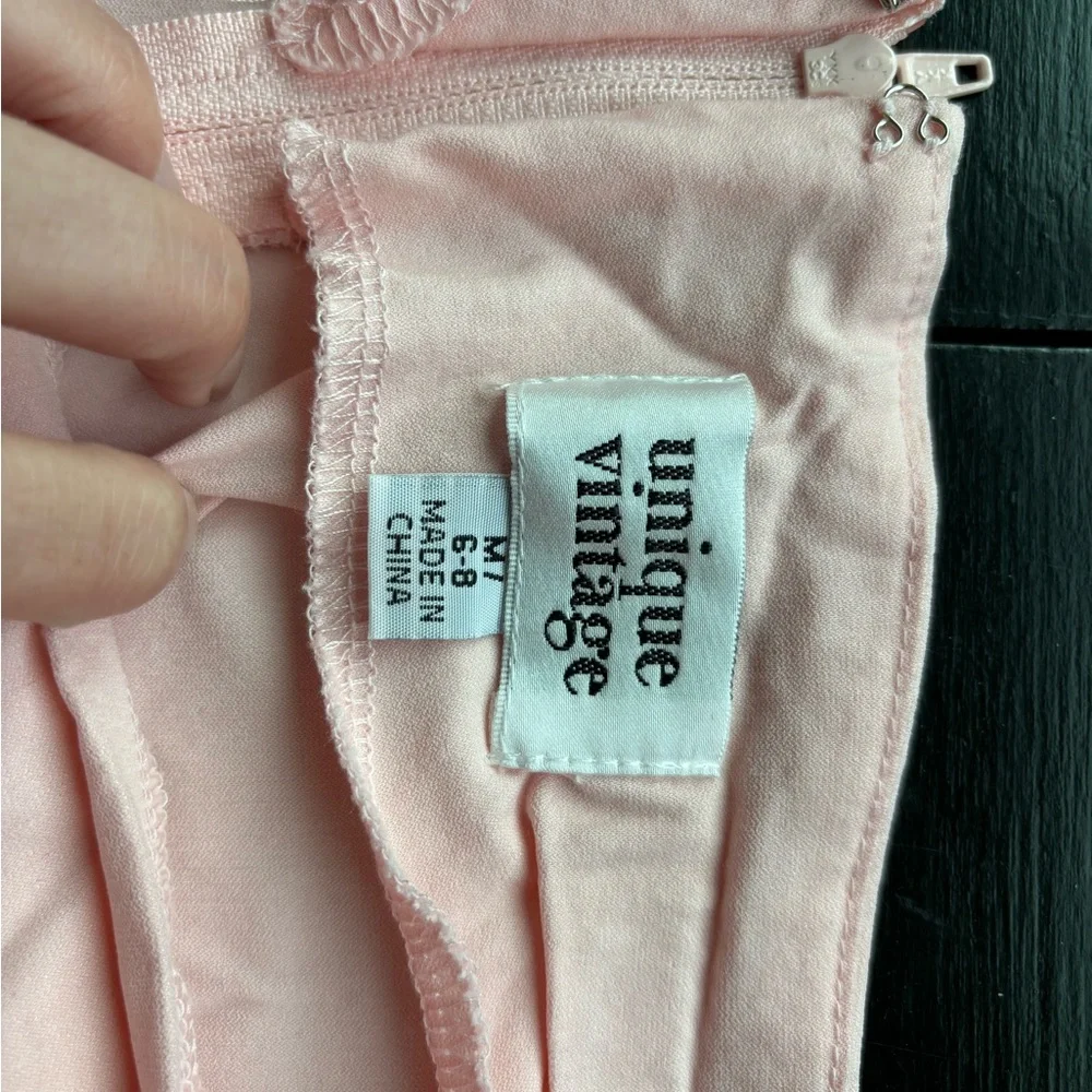 Unique Vintage Pink Jeans - Size 6-8 - Picture 3 of 3